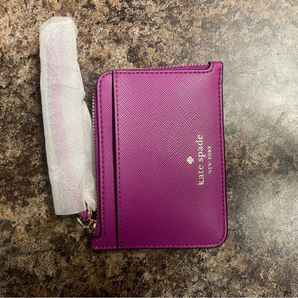 Kate Spade wristlet wallet